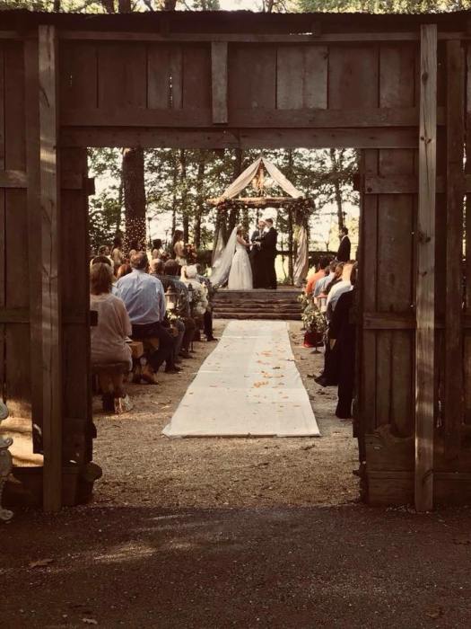 42861016_1961409677250475_2760749607150419968_n